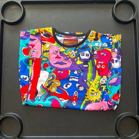 Size L - Picture 1 of 1